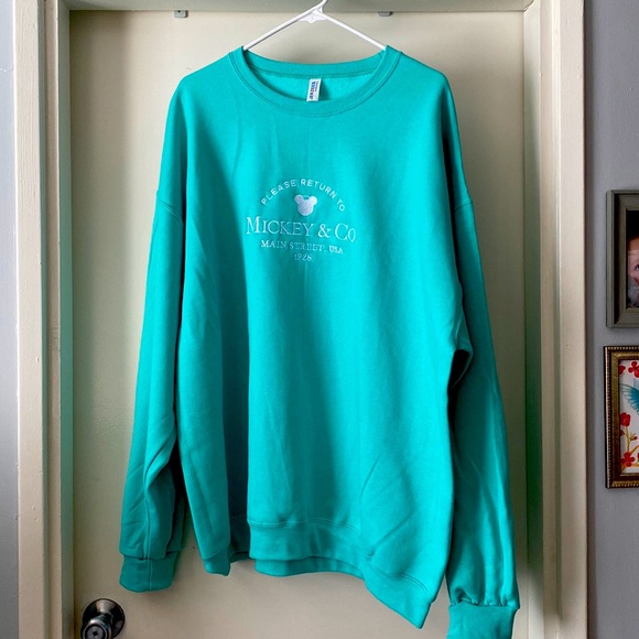 Disney Sweatshirt - Picture 1 of 3